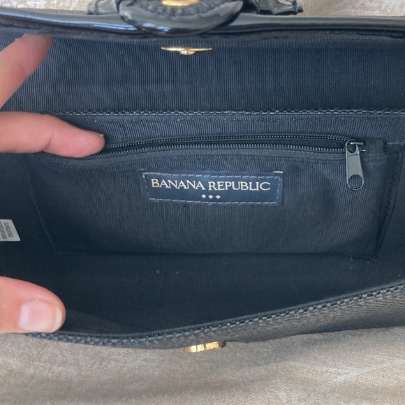 Banana Republic jute with patent leather trim, detachable strap, like new EUC - Picture 8 of 11